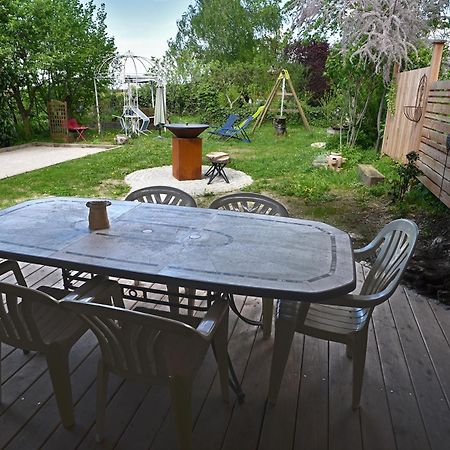 Gite Le Douglas, Vignoble Et Reculees Du Jura - Avec Sauna Lavigny Exterior foto