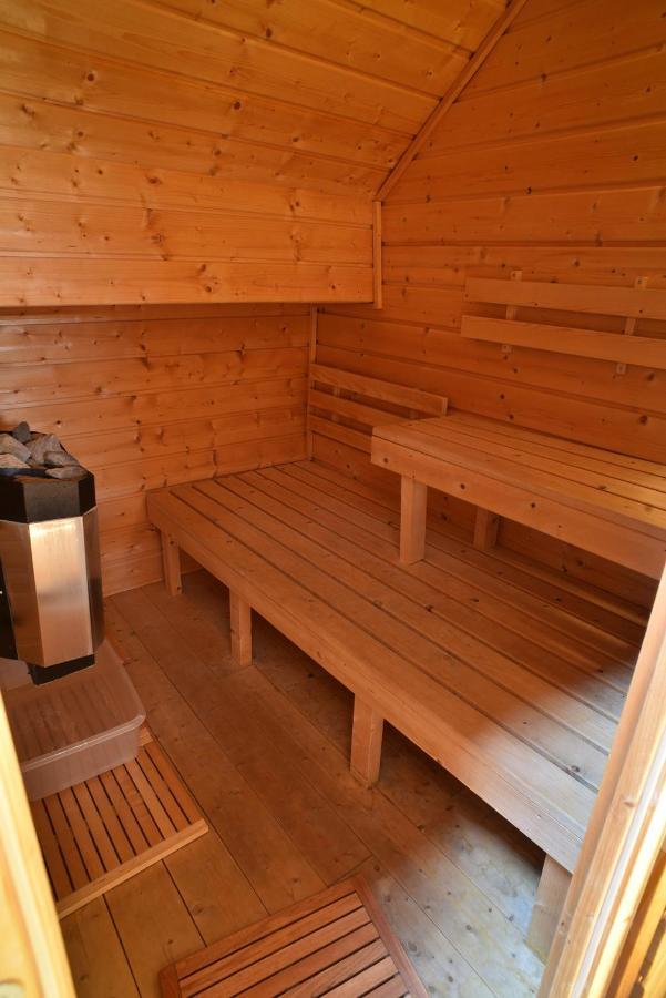 Gite Le Douglas, Vignoble Et Reculees Du Jura - Avec Sauna Lavigny Exterior foto