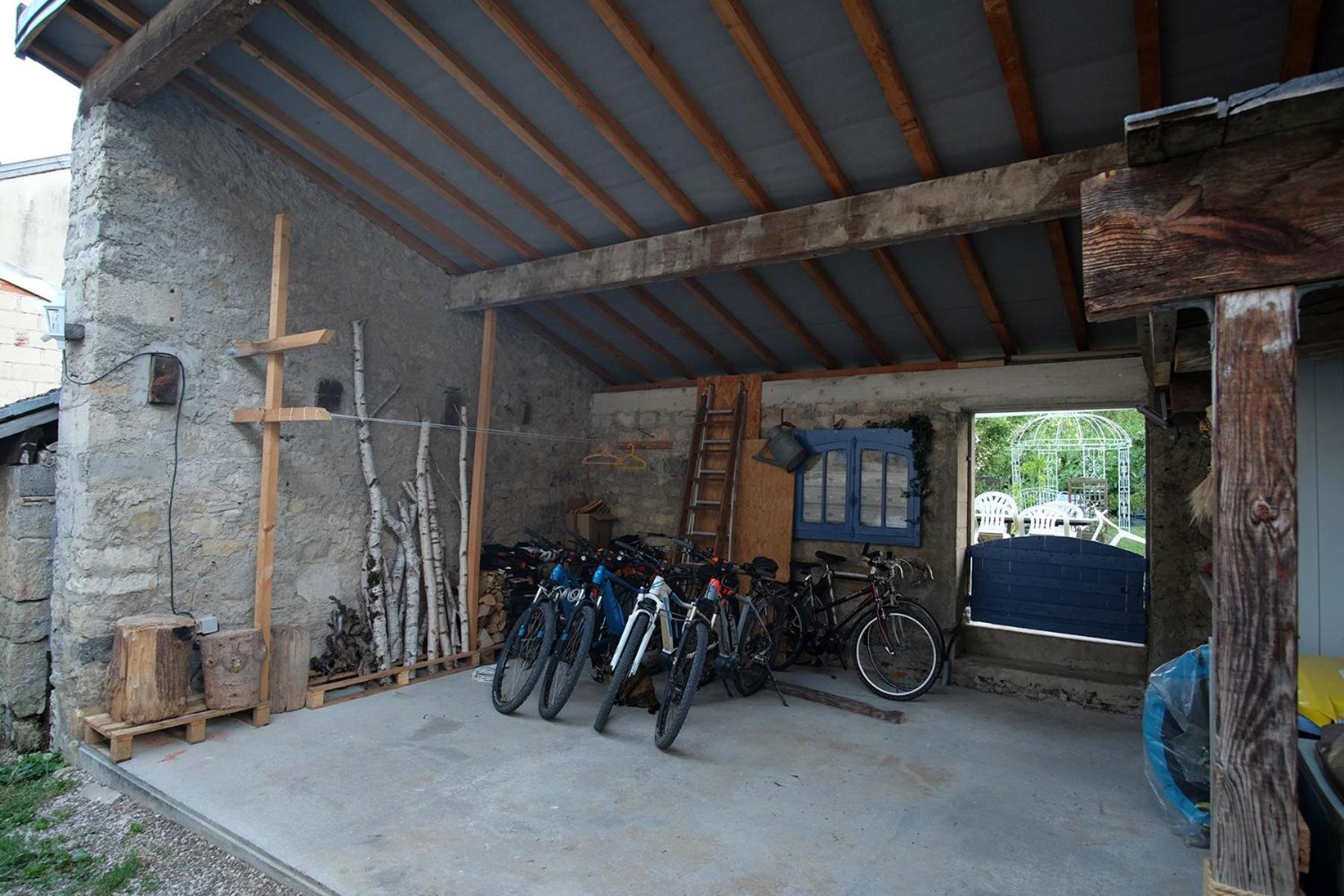 Gite Le Douglas, Vignoble Et Reculees Du Jura - Avec Sauna Lavigny Exterior foto