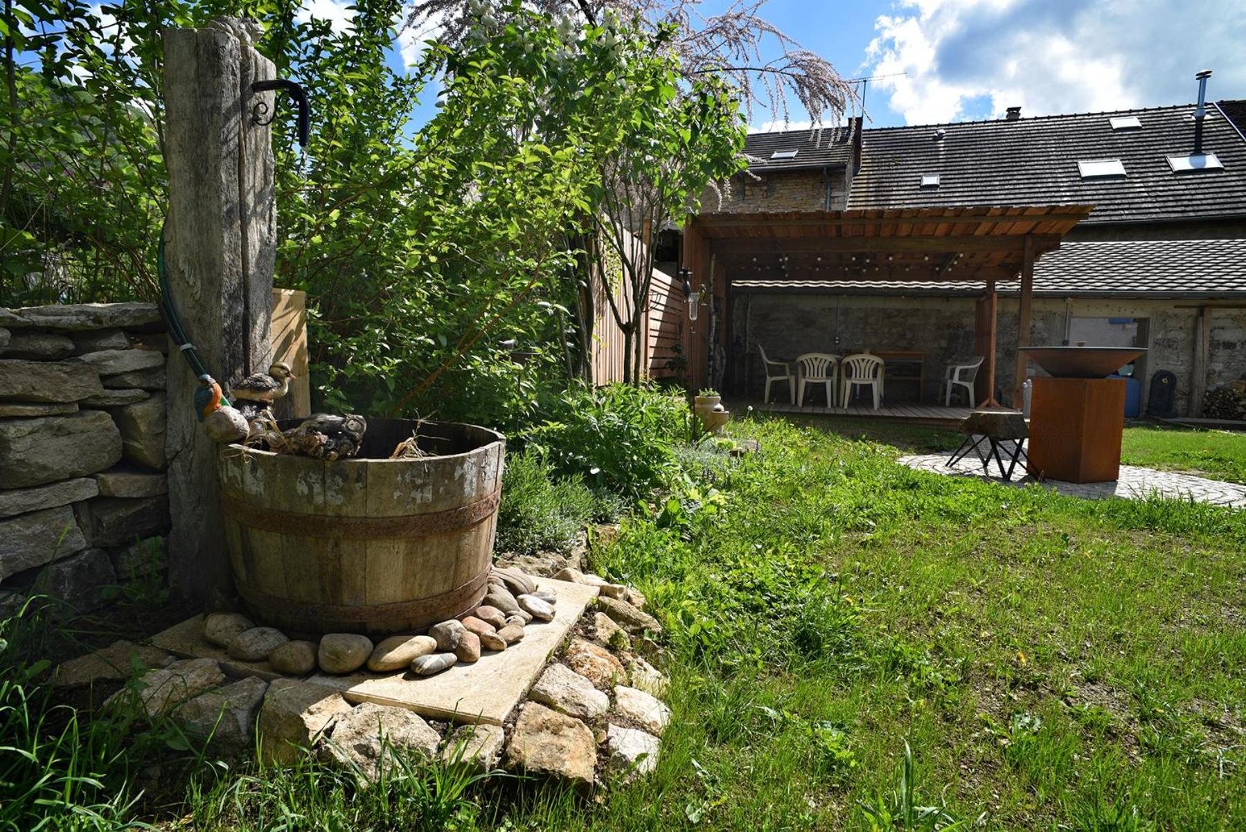 Gite Le Douglas, Vignoble Et Reculees Du Jura - Avec Sauna Lavigny Exterior foto